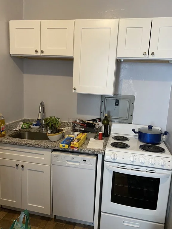 Studio bed, 1 bath apartment for rent at 1091 Boylston St Unit 47, Fenway — photo 8 of 10