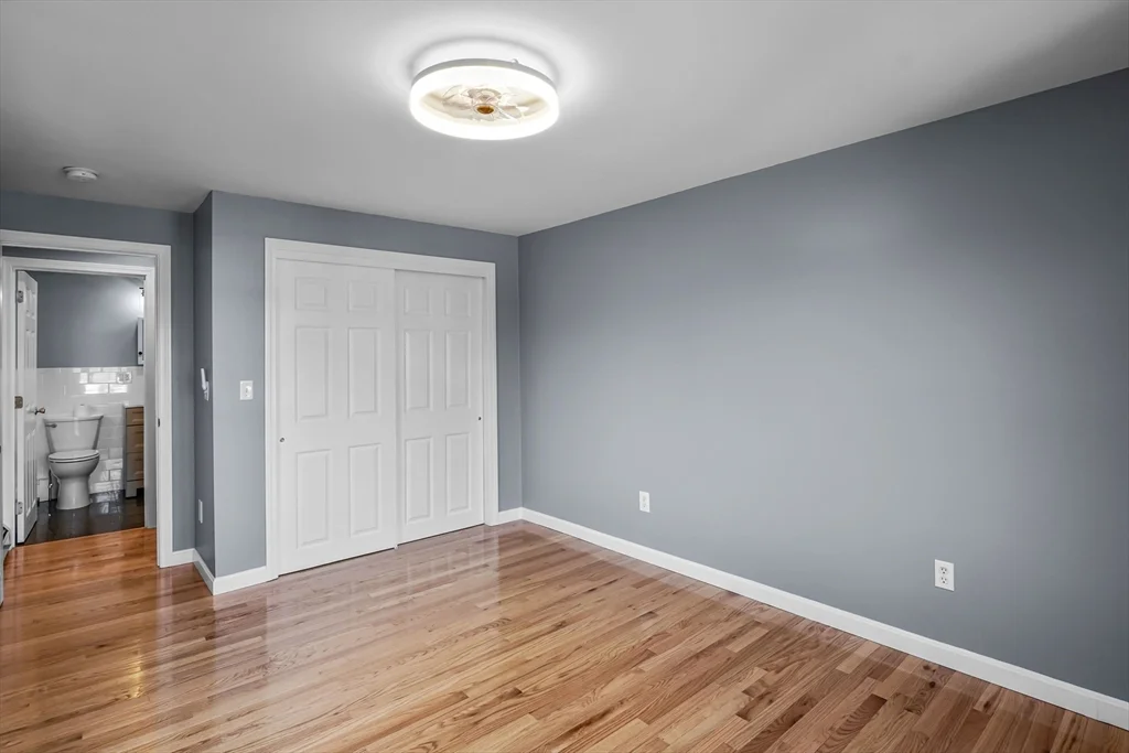2 bed, 1 bath apartment for rent at 1091 Taunton Ave, Seekonk — photo 18 of 25