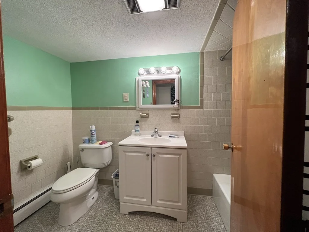 1 bed, 1 bath apartment for rent at 1092 Broadway Unit 1, Teele Square — photo 5 of 6