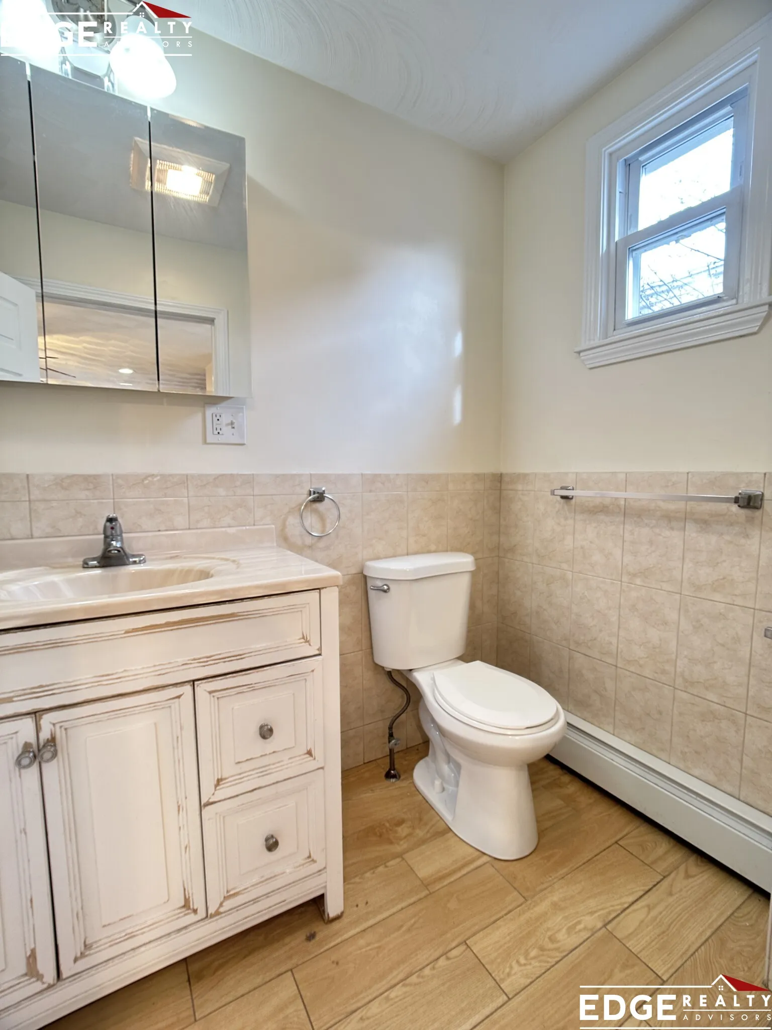 3 bed, 1 bath apartment for rent at 1092 Cambridge St Unit 1094, Inman Square — photo 5 of 5
