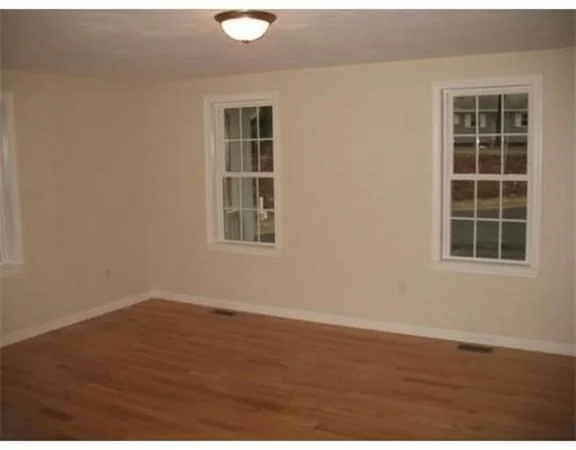 2 bed, 1 bath apartment for rent at 1093 High St Unit 1093, Bridgewater — photo 8 of 9