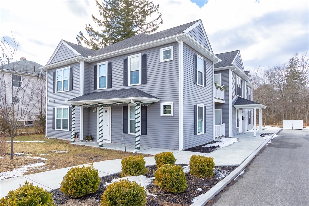 2 bed, 1 bath apartment for rent at 1093 Main St Unit 4, Weymouth — photo 31 of 36