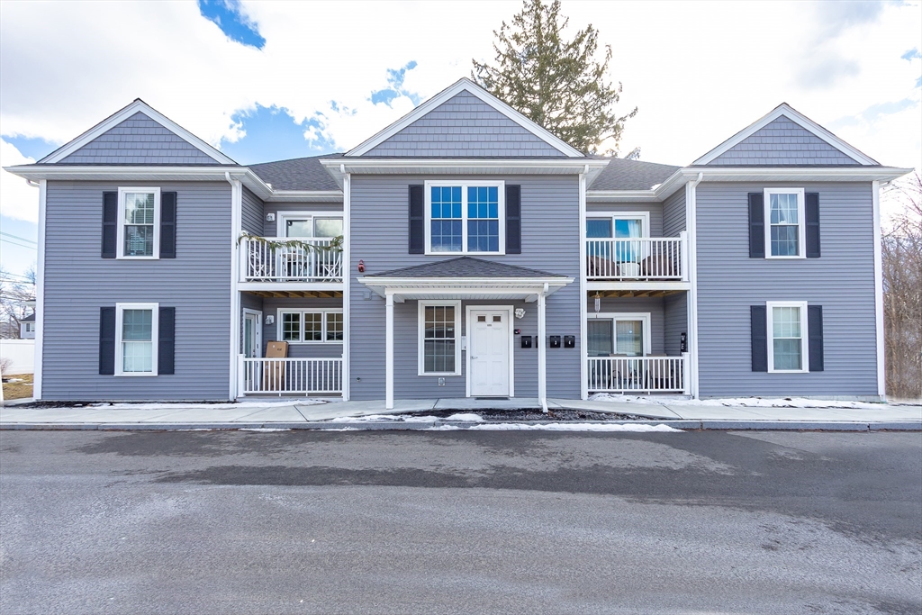 2 bed, 1 bath apartment for rent at 1093 Main St Unit 4, Weymouth — photo 30 of 36