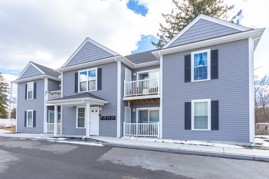 2 bed, 1 bath apartment for rent at 1093 Main St Unit 4, Weymouth — photo 29 of 36