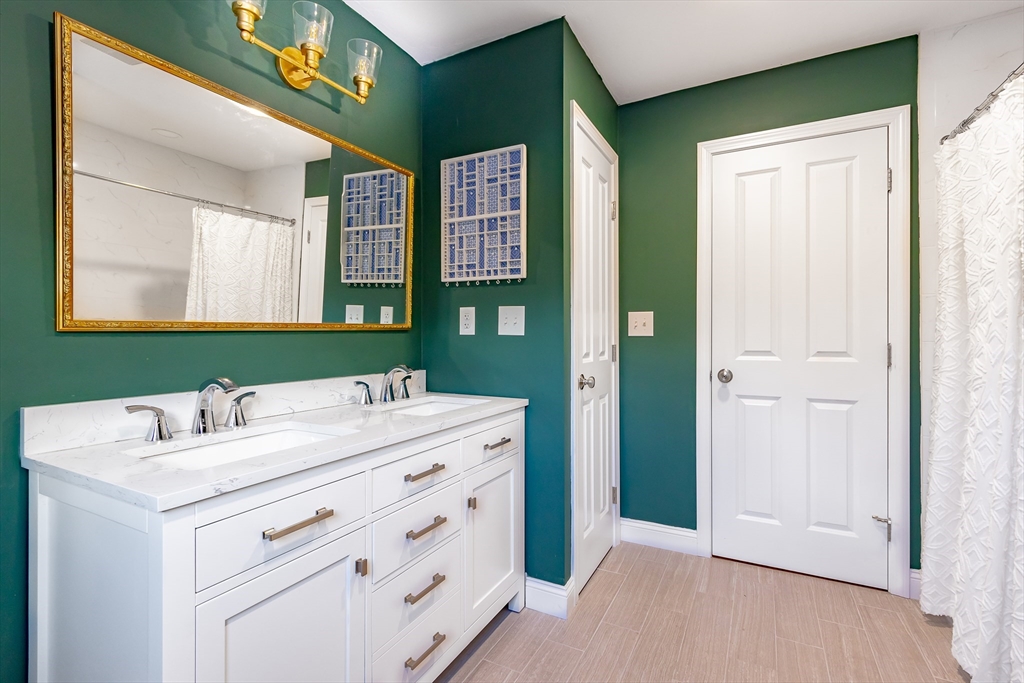 2 bed, 1 bath apartment for rent at 1093 Main St Unit 4, Weymouth — photo 14 of 36