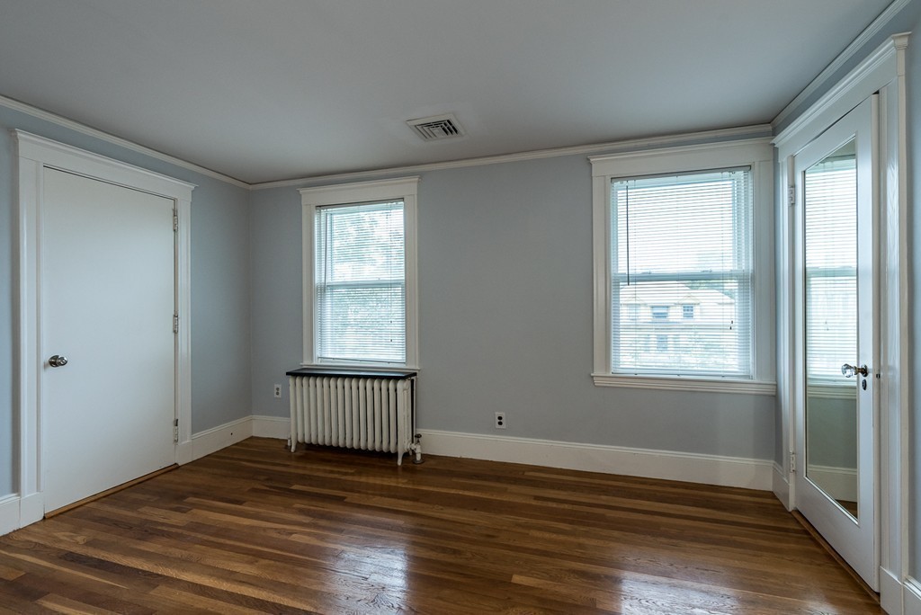 4 bed, 3 bath apartment for rent at 1094 Centre St, Newton — photo 16 of 36