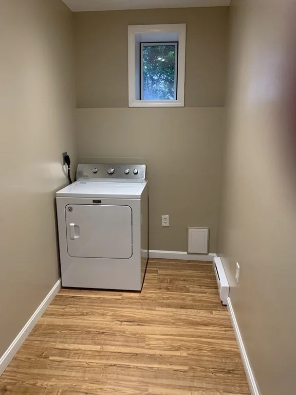 2 bed, 1 bath apartment for rent at 1098 Stafford St Unit 3, Leicester — photo 14 of 20