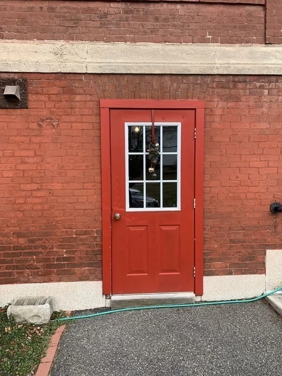 2 bed, 1 bath apartment for rent at 1098 Stafford St Unit 3, Leicester — photo 20 of 20