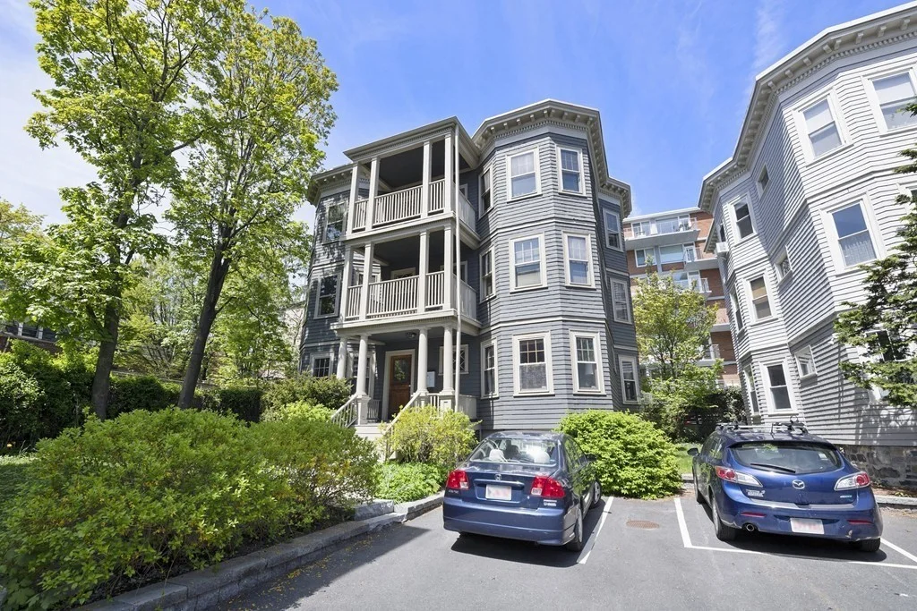 2 bed, 1 bath apartment for rent at 11 1/2 Centre St Unit 1, Harvard Square — photo 13 of 14