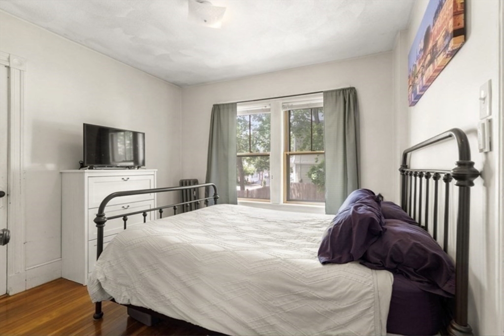 1 bed, 1 bath apartment for rent at 11-13 Phelps St Unit 1, Salem — photo 8 of 12
