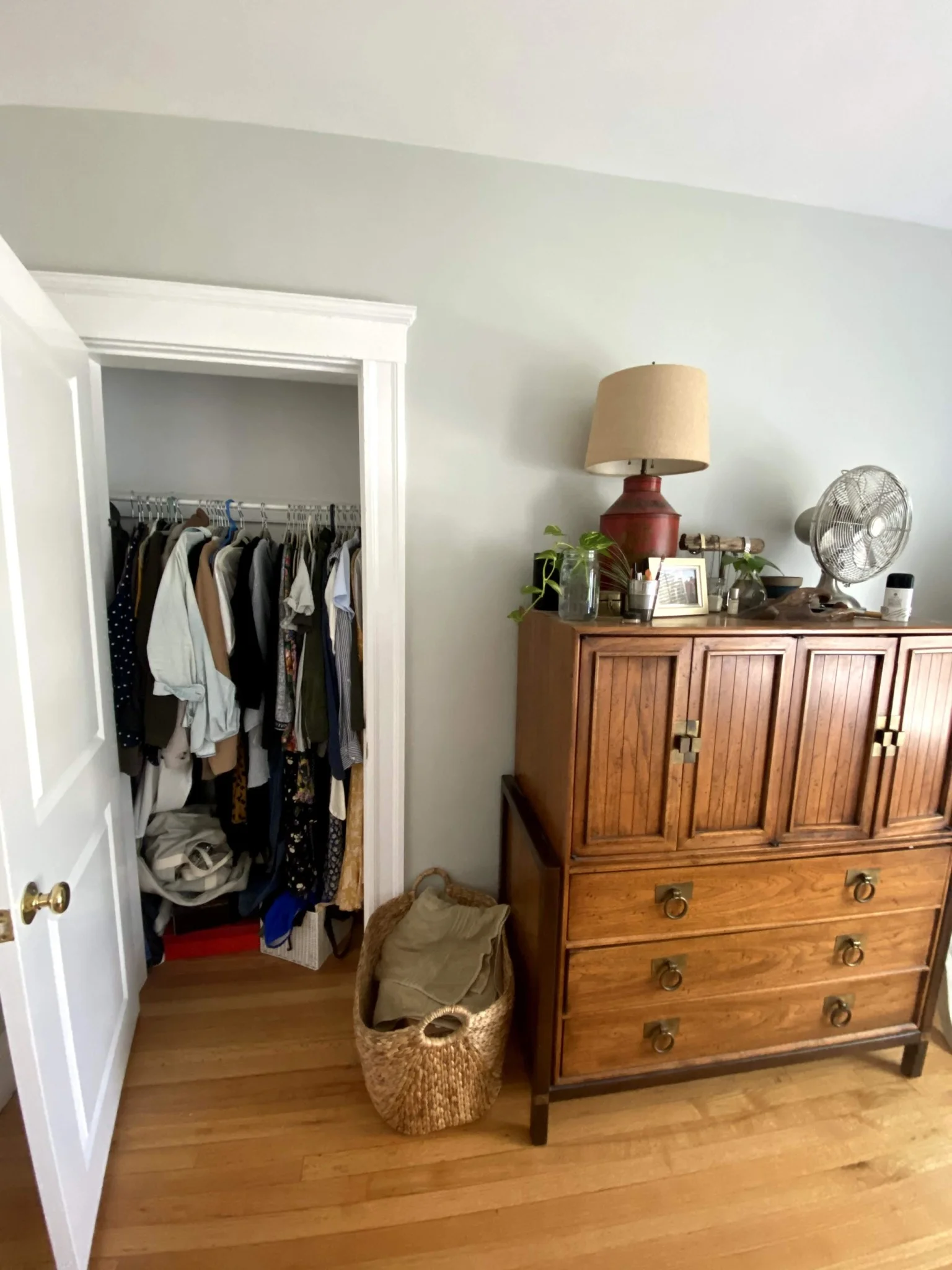 2 bed, 1 bath apartment for rent at 11-15 Stedman St Unit 2, Jamaica Plain — photo 14 of 25