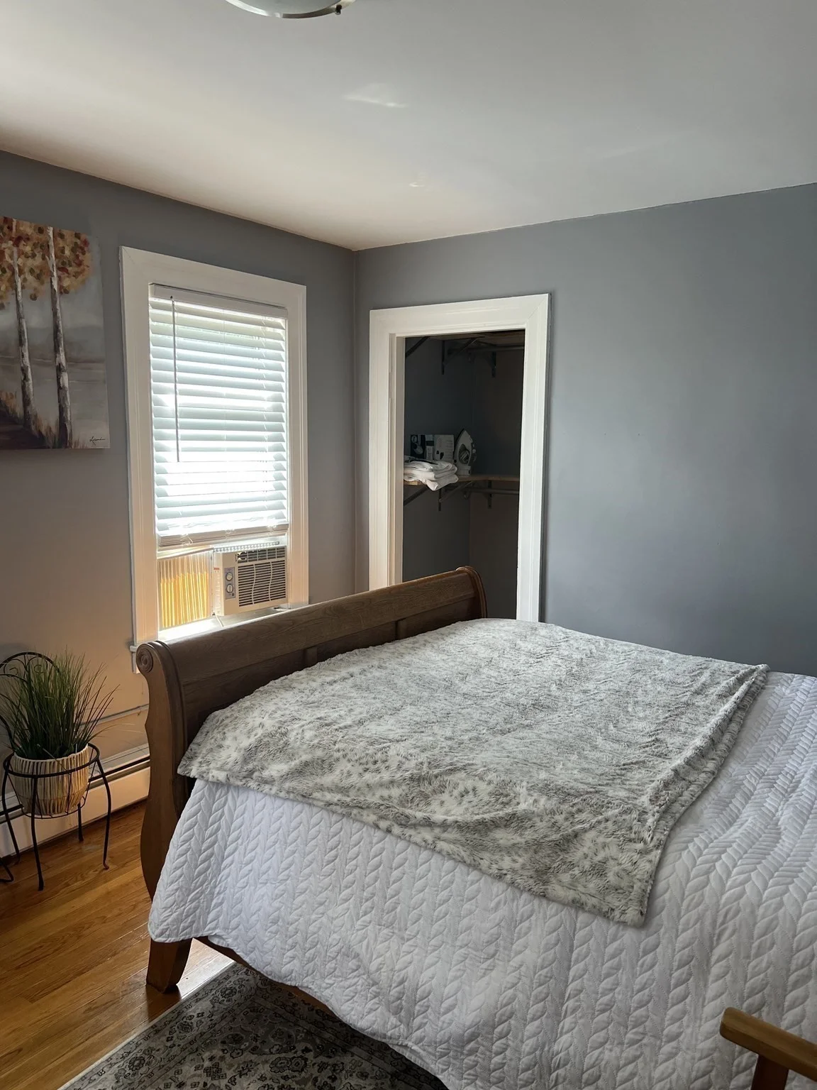 2 bed, 1 bath apartment for rent at 11 1st Ave Unit 2, Dudley — photo 6 of 9