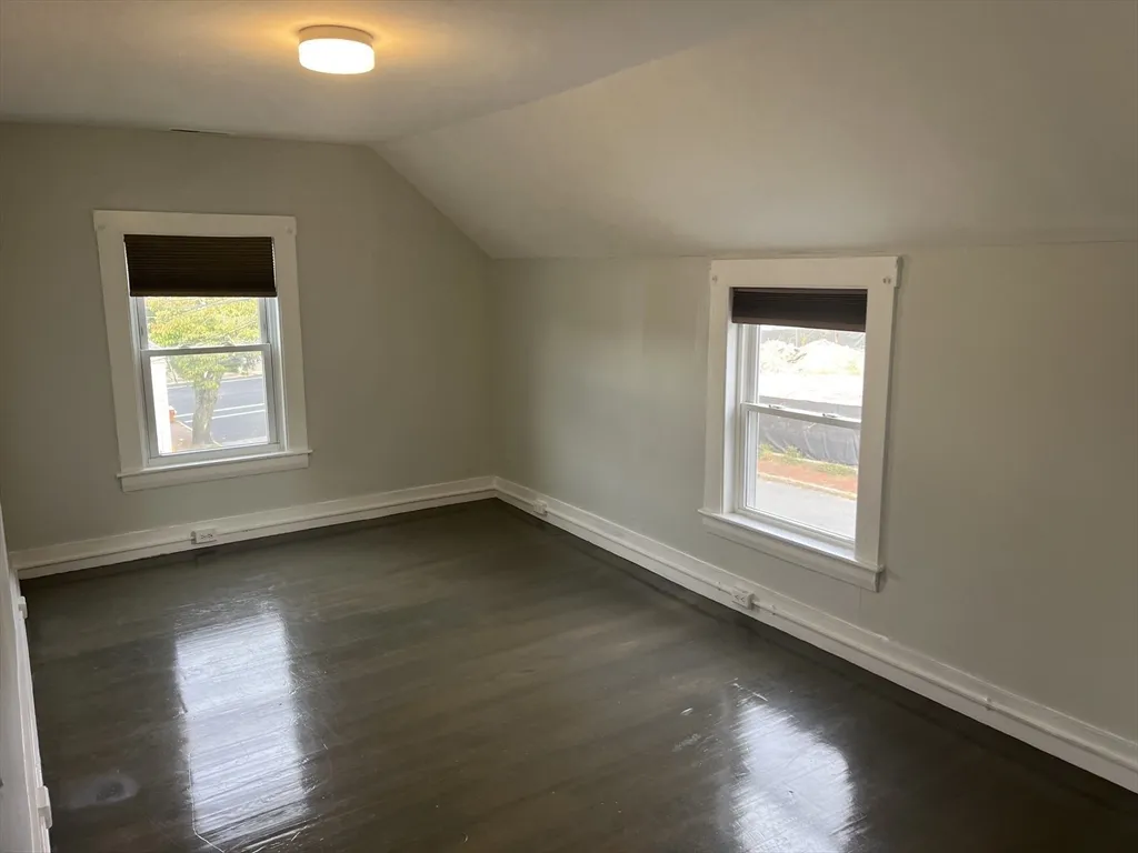 3 bed, 1 bath apartment for rent at 11 2nd St Unit 1, North Andover — photo 11 of 24