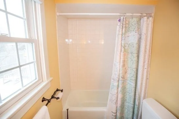 2 bed, 1 bath apartment for rent at 11 78th Unit WINTER, Plum Island — photo 13 of 20