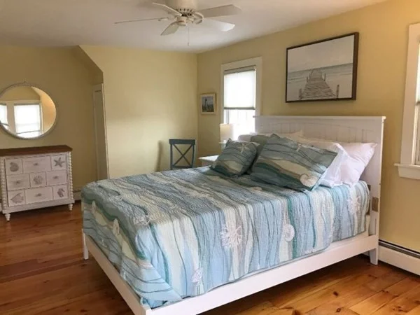 2 bed, 1 bath apartment for rent at 11 78th Unit WINTER, Plum Island — photo 10 of 20