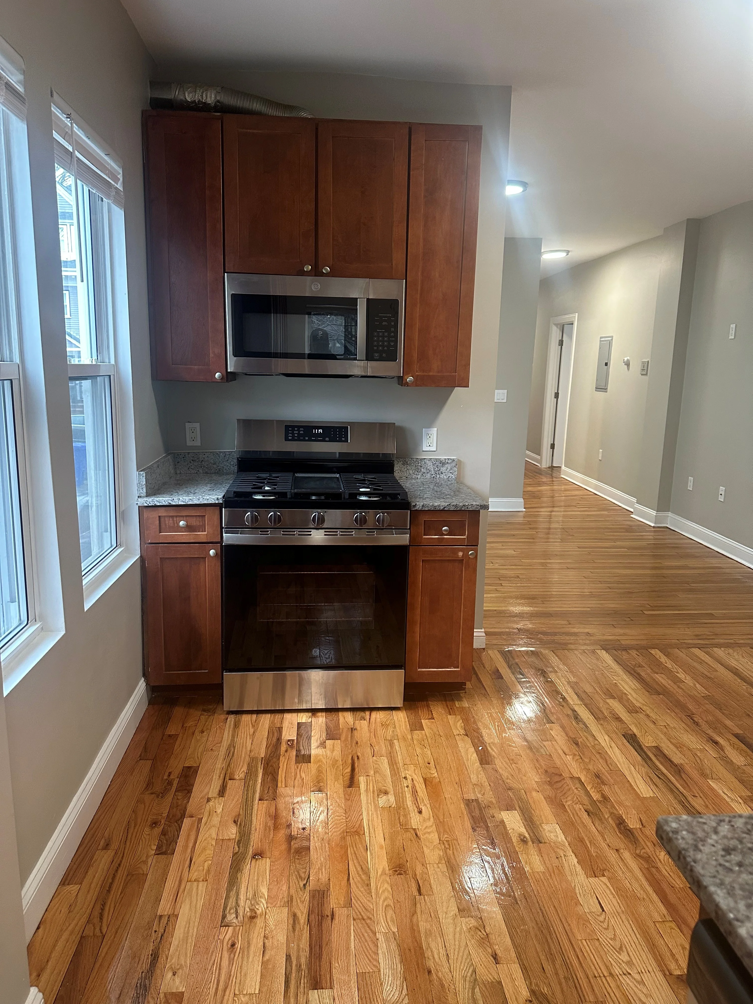 4 bed, 1 bath apartment for rent at 11 Abbotsford St Unit 1, Roxbury — photo 12 of 15
