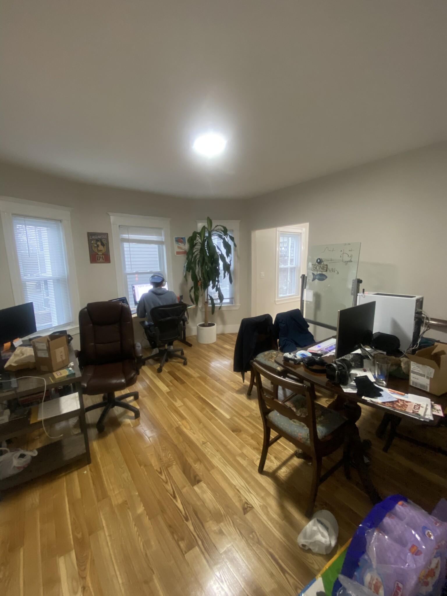 4 bed, 2 bath apartment for rent at 11 Aberdeen Rd Unit 1, Powder House Square — photo 9 of 31
