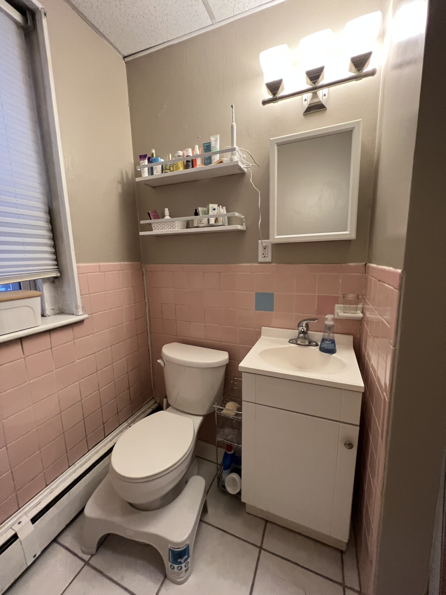 1 bed, 1 bath apartment for rent at 11 Aberdeen St Unit 1, Fenway — photo 9 of 10