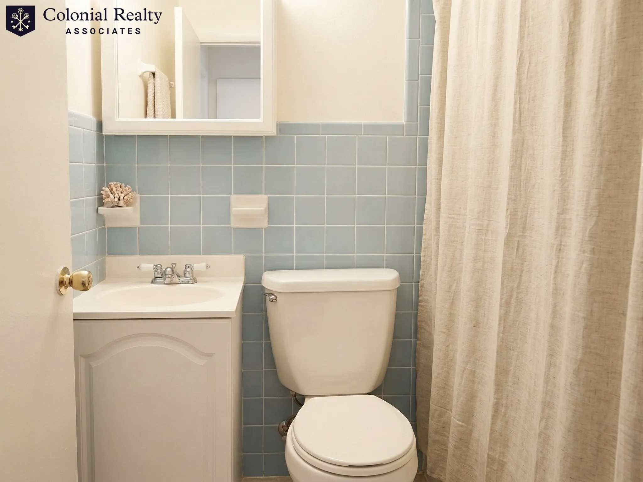 2 bed, 1 bath apartment for rent at 11 Aberdeen St Unit 2A, Fenway — photo 3 of 7