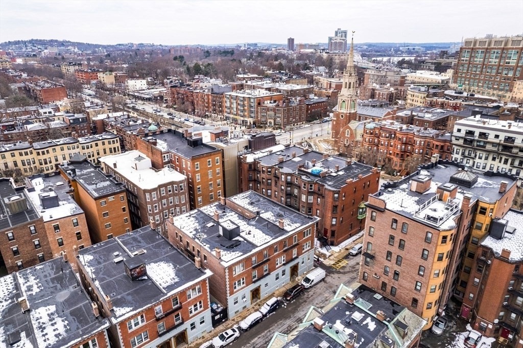 2 bed, 1 bath apartment for rent at 11 Aberdeen St Unit 4A, Fenway — photo 10 of 11