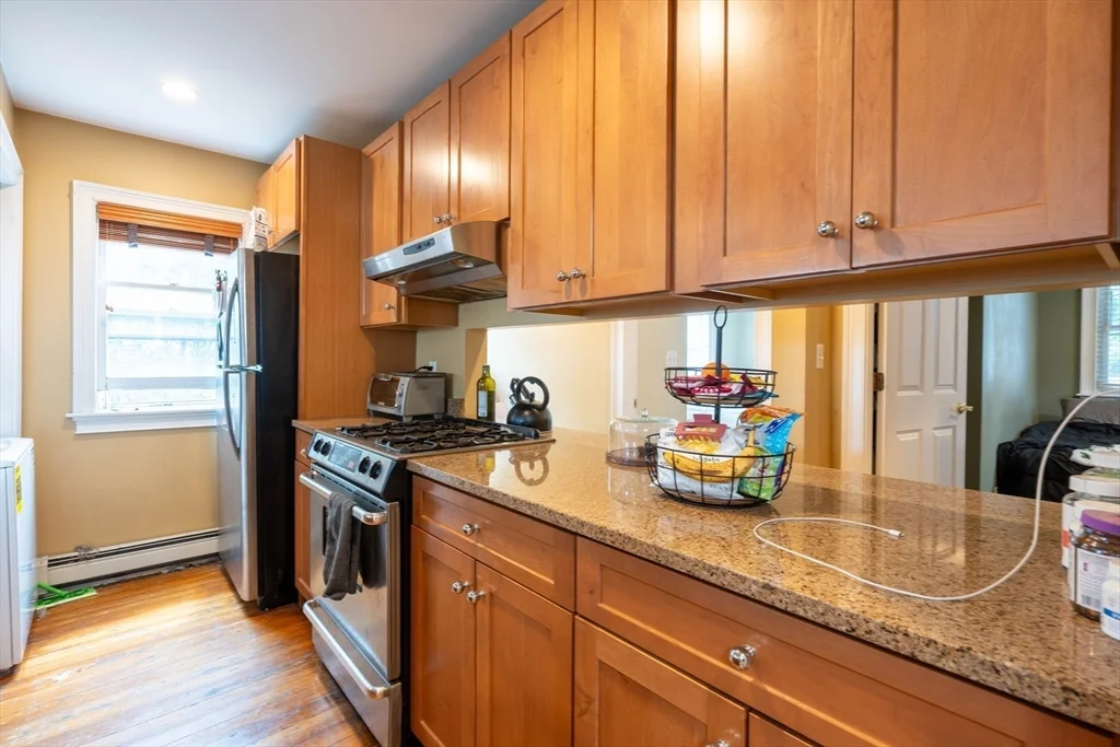2 bed, 1 bath apartment for rent at 11 Acadia St Unit 3, South Boston — photo 5 of 17