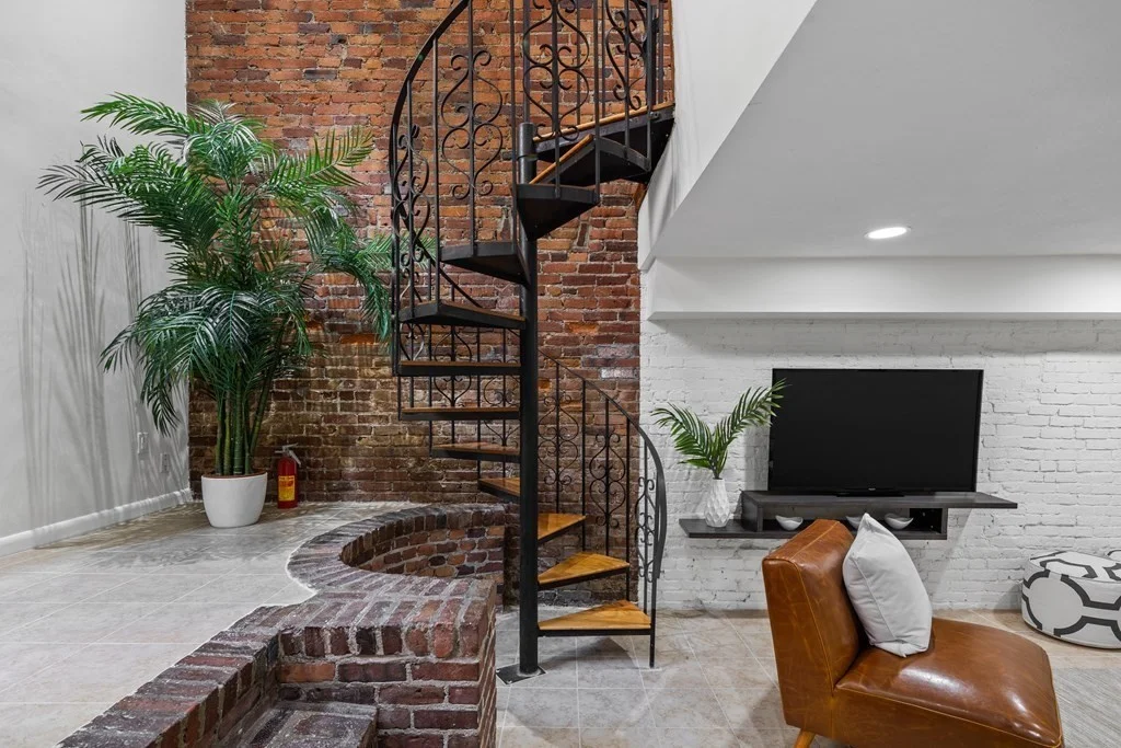 2 bed, 2 bath apartment for rent at 11 Albemarle St Unit 1, South End — photo 4 of 20