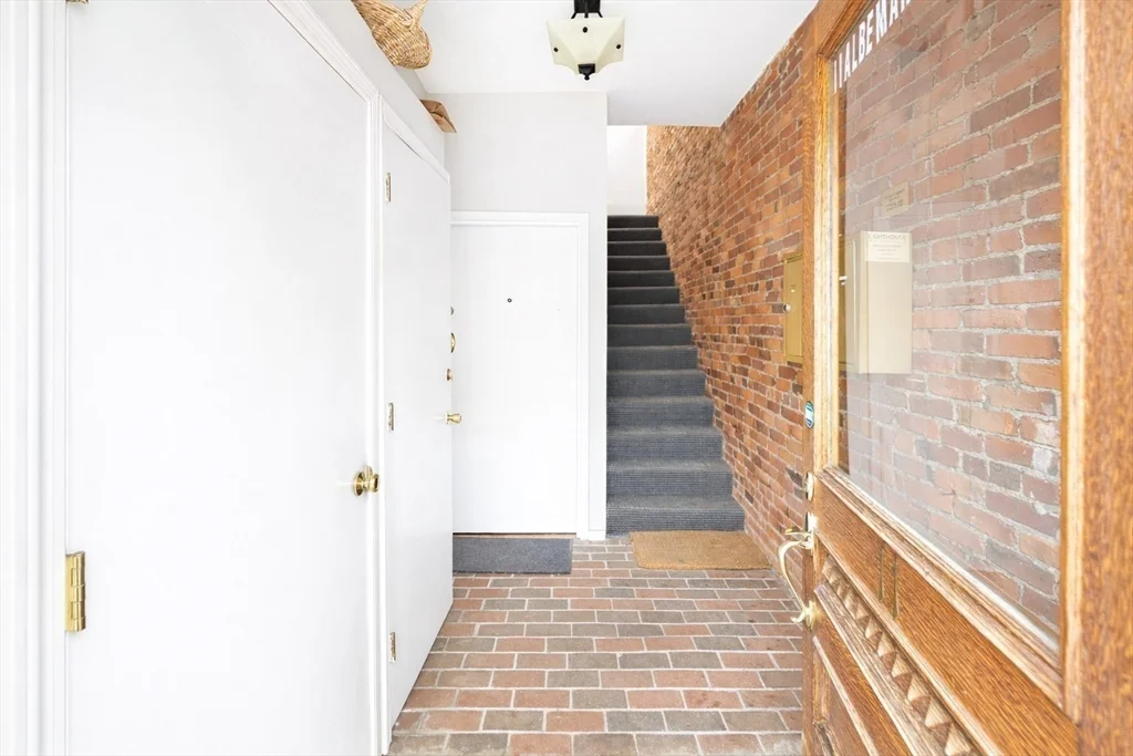 1 bed, 1 bath apartment for rent at 11 Albemarle St Unit 3, Back Bay — photo 19 of 25
