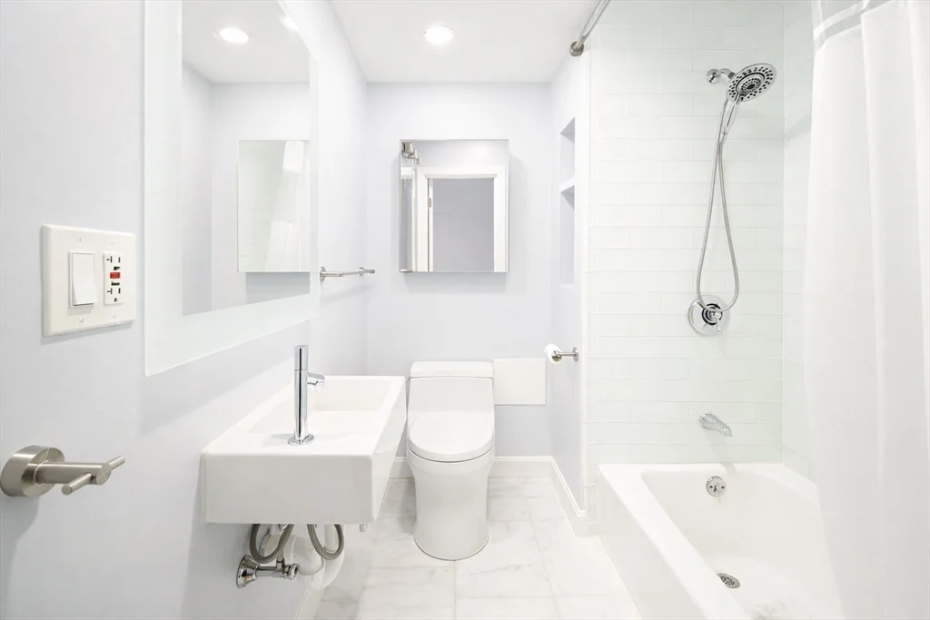 1 bed, 1 bath apartment for rent at 11 Albemarle St Unit 3, Back Bay — photo 12 of 25