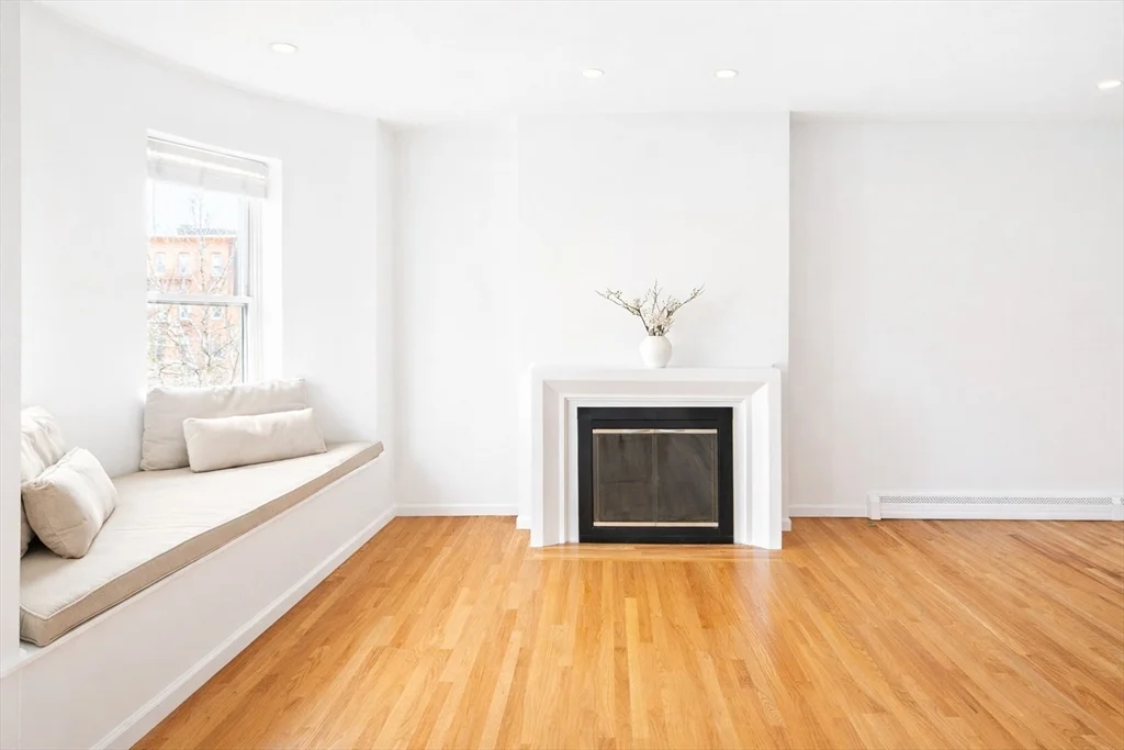 1 bed, 1 bath apartment for rent at 11 Albemarle St Unit 3, Back Bay — photo 5 of 25