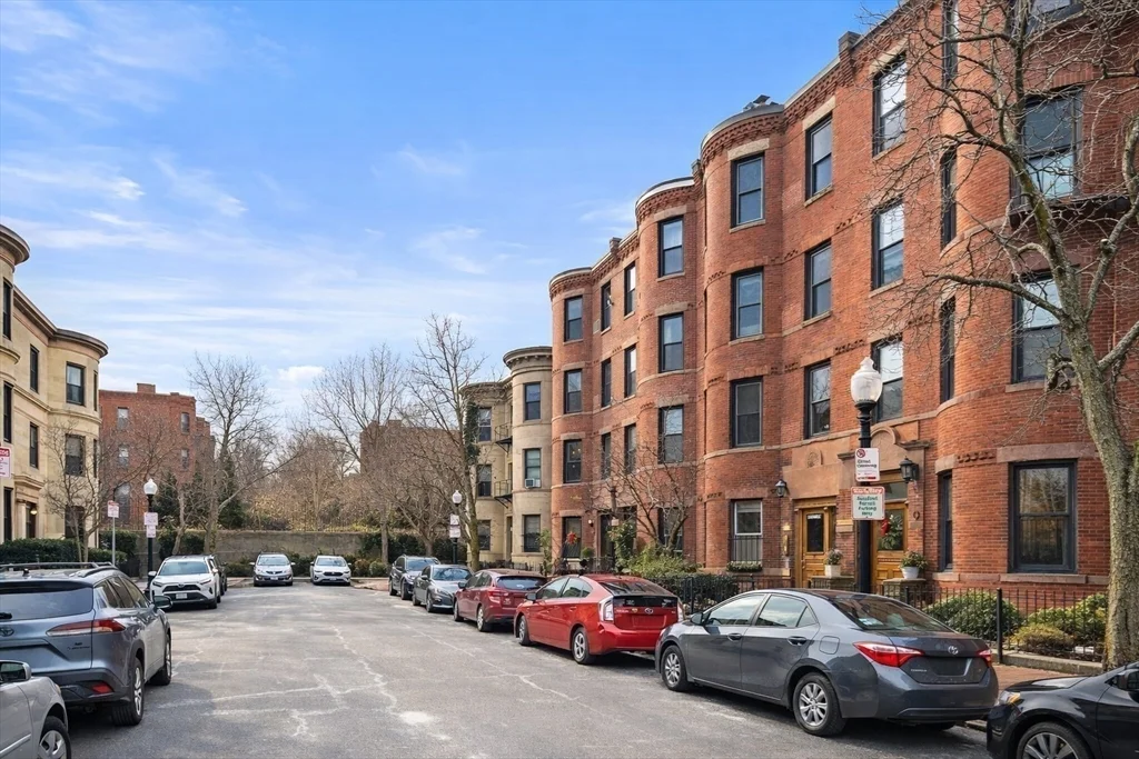 1 bed, 1 bath apartment for rent at 11 Albemarle St Unit 3, Back Bay — photo 23 of 25