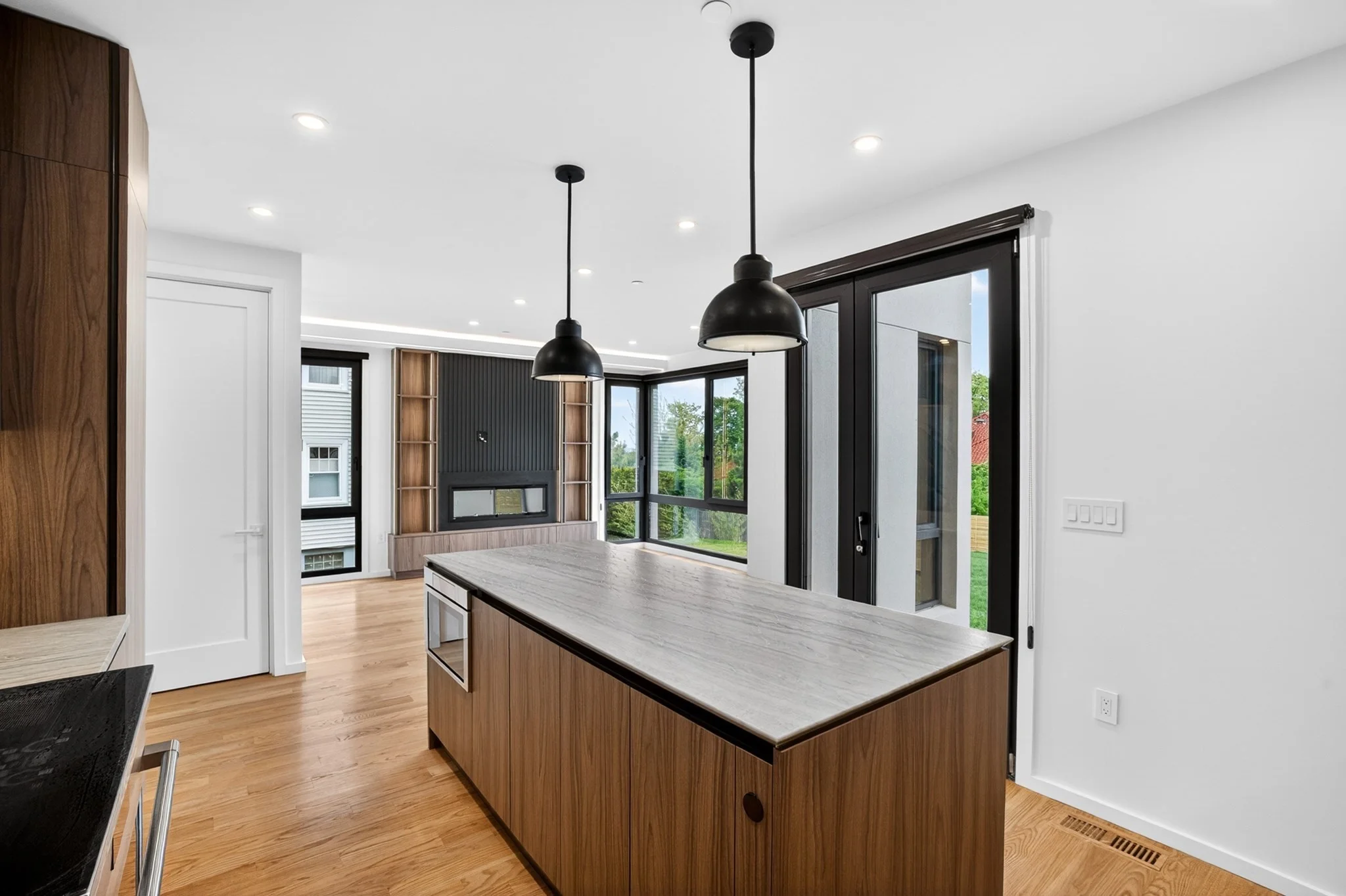 4 bed, 4+ bath apartment for rent at 11 Algonquin Rd Unit 1, Chestnut Hill