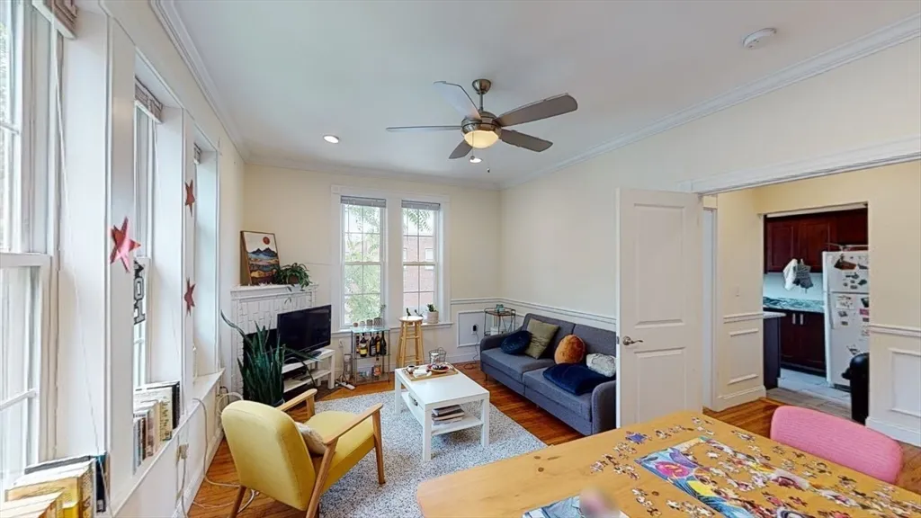2 bed, 1 bath apartment for rent at 11 Allston St Unit 10, Brighton — photo 1 of 16