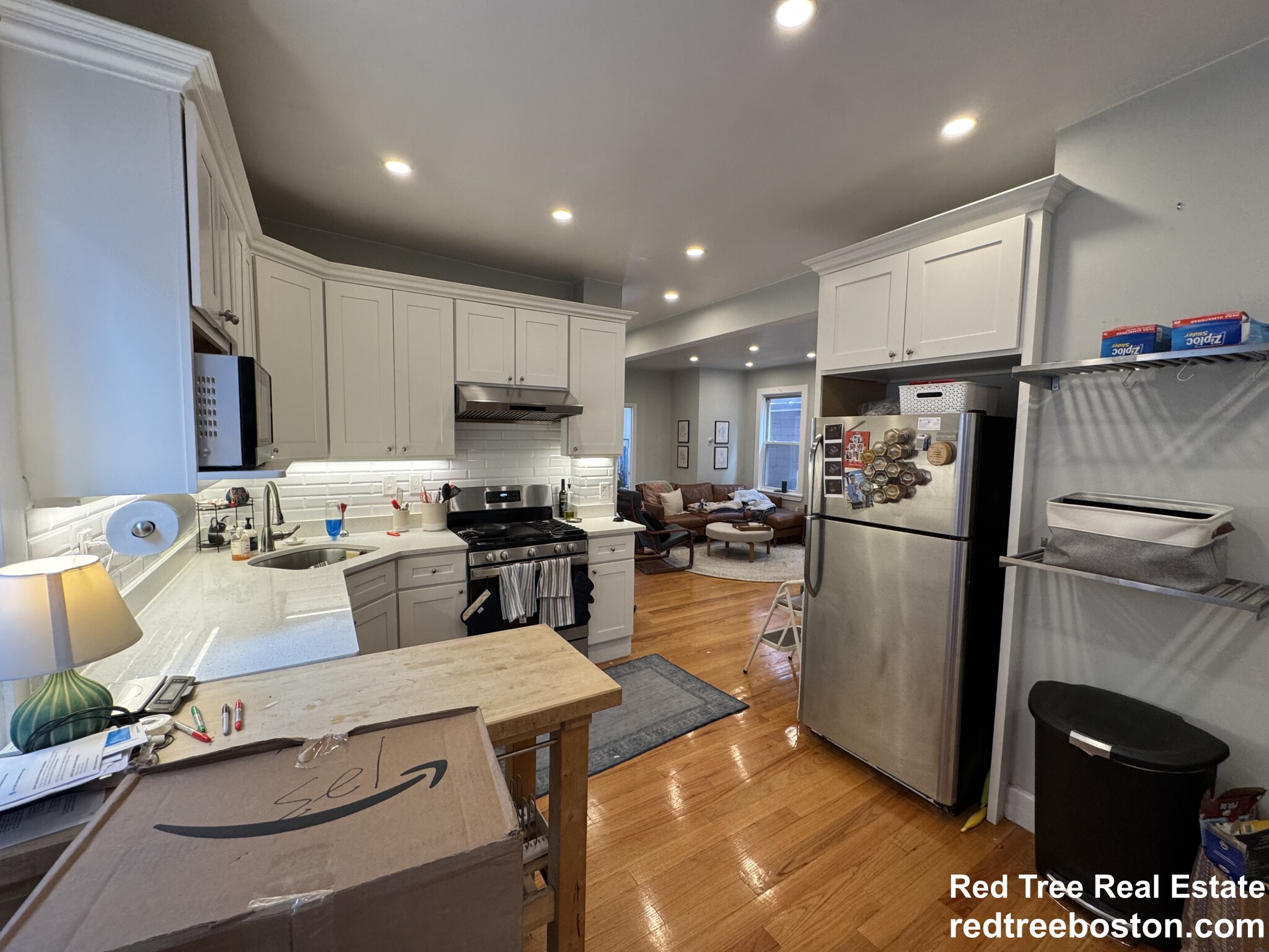 3 bed, 1 bath apartment for rent at 11 Anson St Unit 2, Jamaica Plain — photo 6 of 21
