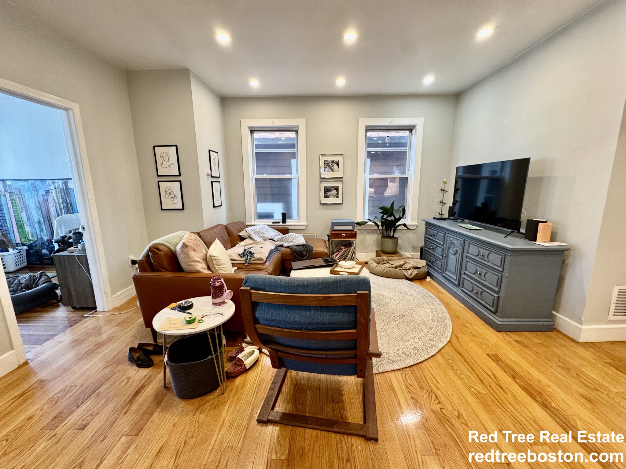 3 bed, 1 bath apartment for rent at 11 Anson St Unit 2, Jamaica Plain — photo 2 of 21