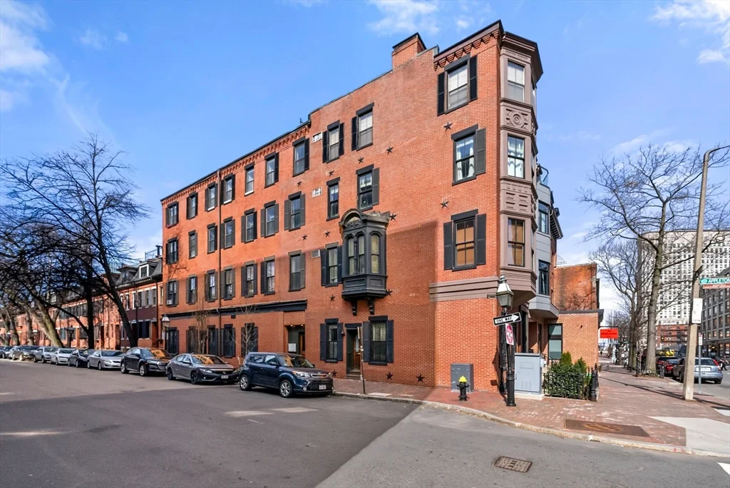 2 bed, 1 bath apartment for rent at 11 Appleton Unit 1A, South End — photo 41 of 41