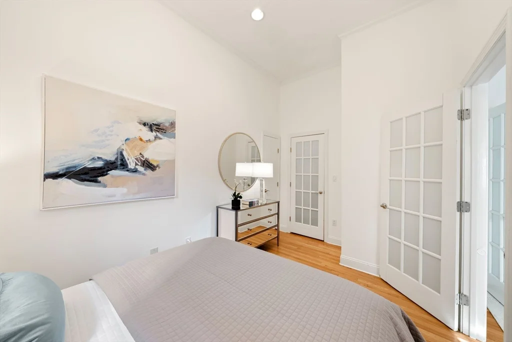 2 bed, 1 bath apartment for rent at 11 Appleton Unit 1A, South End — photo 11 of 41