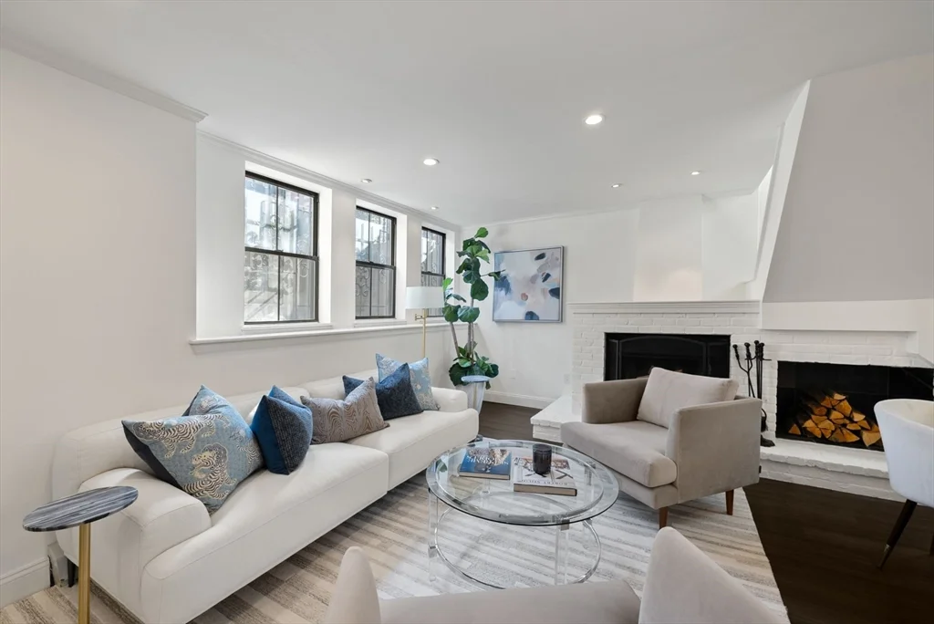 2 bed, 1 bath apartment for rent at 11 Appleton Unit 1A, South End — photo 23 of 41