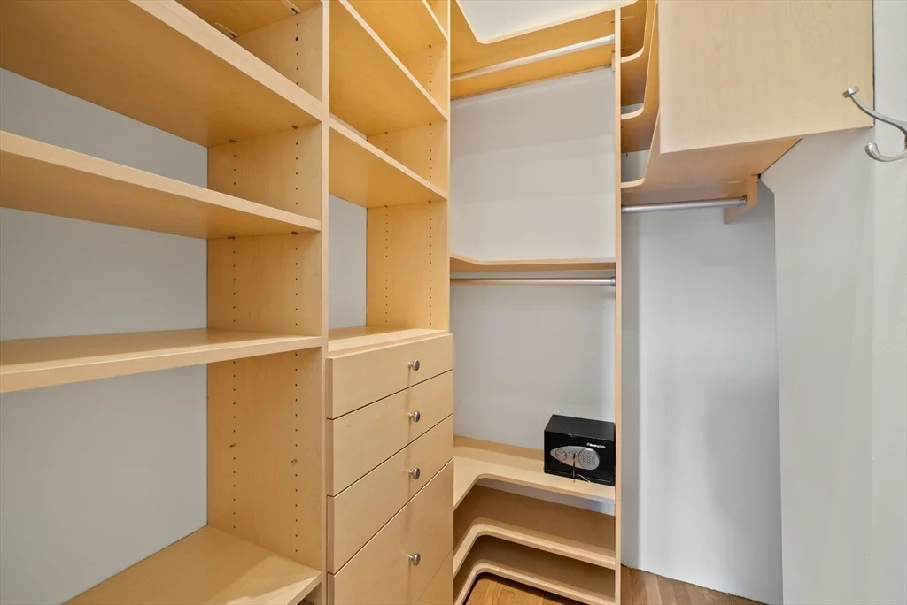 2 bed, 1 bath apartment for rent at 11 Appleton Unit 1A, South End — photo 5 of 41