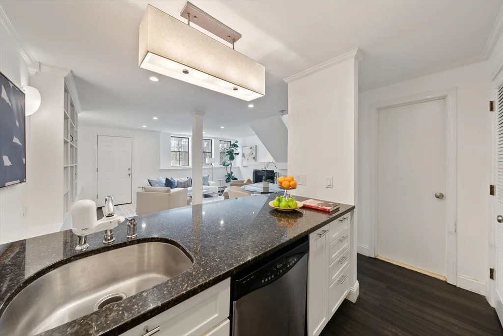 2 bed, 1 bath apartment for rent at 11 Appleton Unit 1A, South End — photo 32 of 41