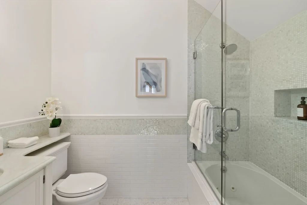 2 bed, 1 bath apartment for rent at 11 Appleton Unit 1A, South End — photo 12 of 41
