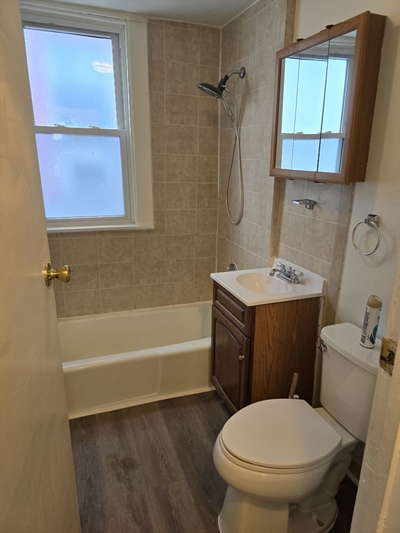 2 bed, 1 bath apartment for rent at 11 Arcola St Unit 1, Jamaica Plain — photo 12 of 22