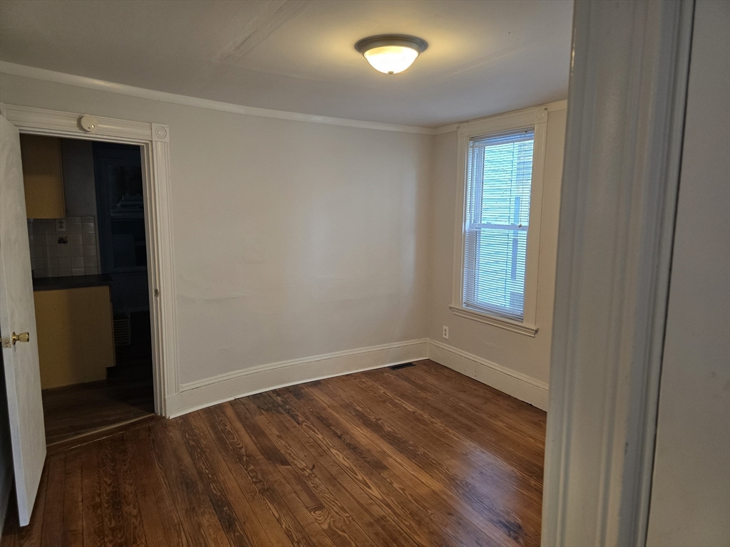 2 bed, 1 bath apartment for rent at 11 Arcola St Unit 1, Jamaica Plain — photo 6 of 22