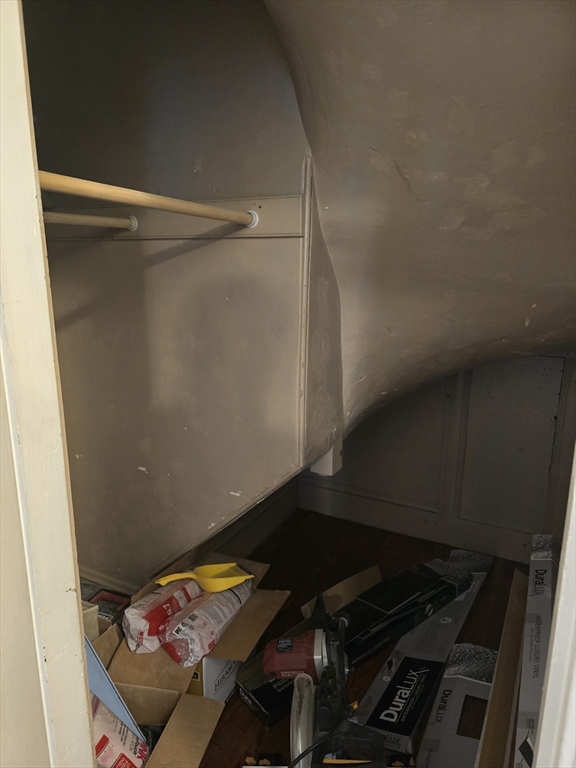 2 bed, 1 bath apartment for rent at 11 Arcola St Unit 1, Jamaica Plain — photo 13 of 22