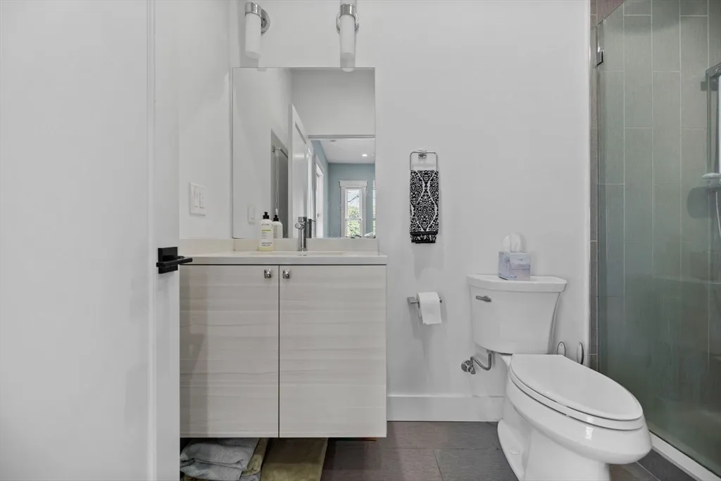 3 bed, 2 bath apartment for rent at 11 Ashland St Unit 2, Dorchester — photo 14 of 34