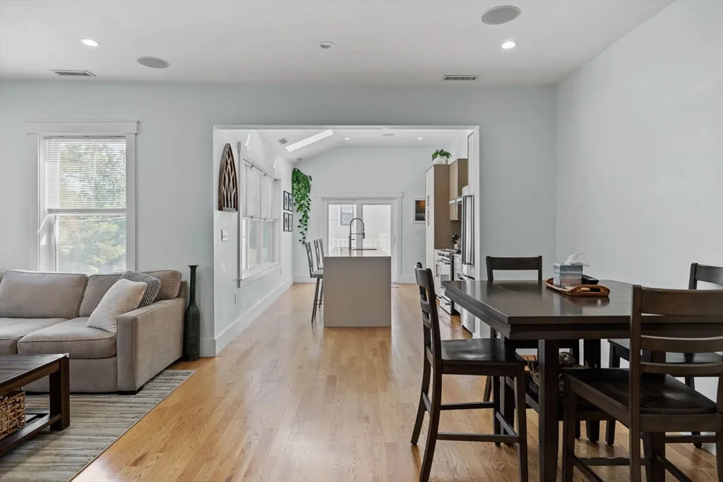 3 bed, 2 bath apartment for rent at 11 Ashland St Unit 2, Dorchester — photo 10 of 34