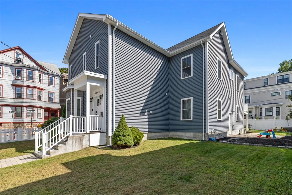 3 bed, 2 bath apartment for rent at 11 Ashland St Unit 2, Dorchester — photo 32 of 34