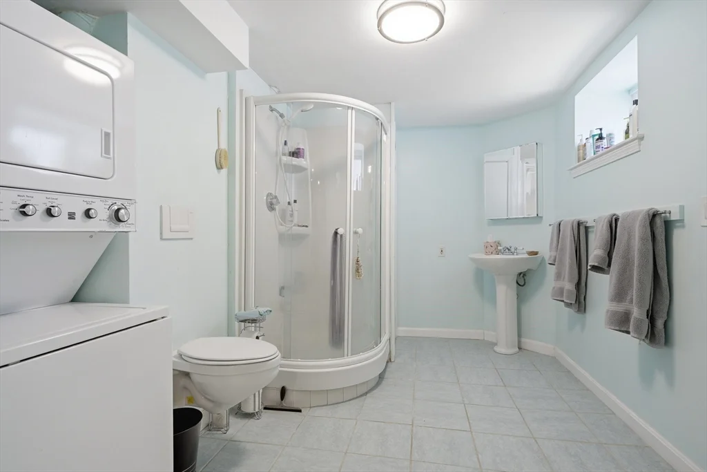 2 bed, 2 bath apartment for rent at 11 Asticou Unit 11, Jamaica Plain — photo 15 of 17