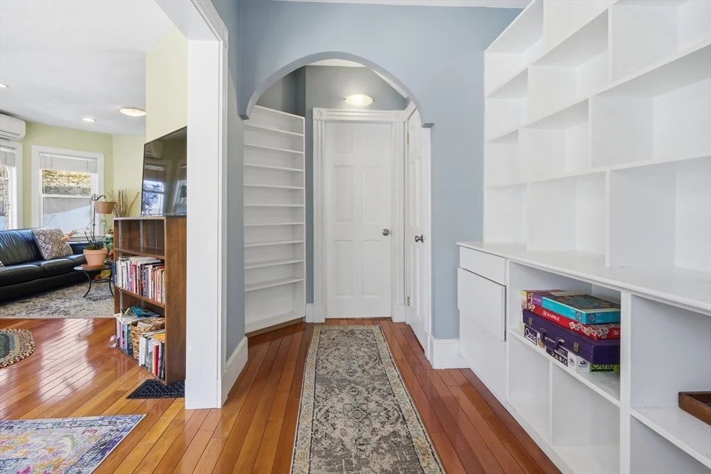 2 bed, 2 bath apartment for rent at 11 Asticou Unit 11, Jamaica Plain — photo 4 of 17