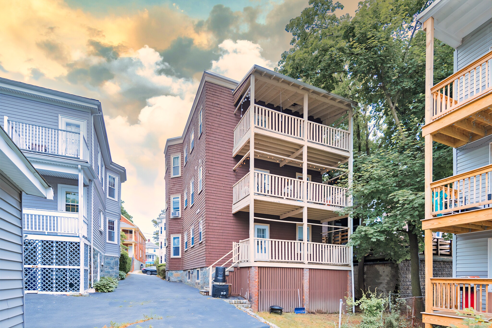 4 bed, 2 bath apartment for rent at 11 Atkins St Unit 2, Oak Square — photo 4 of 4