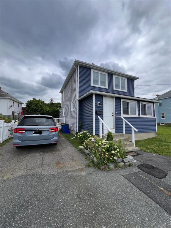3 bed, 1 bath apartment for rent at 11 Babcock St, Houghs Neck — photo 13 of 18